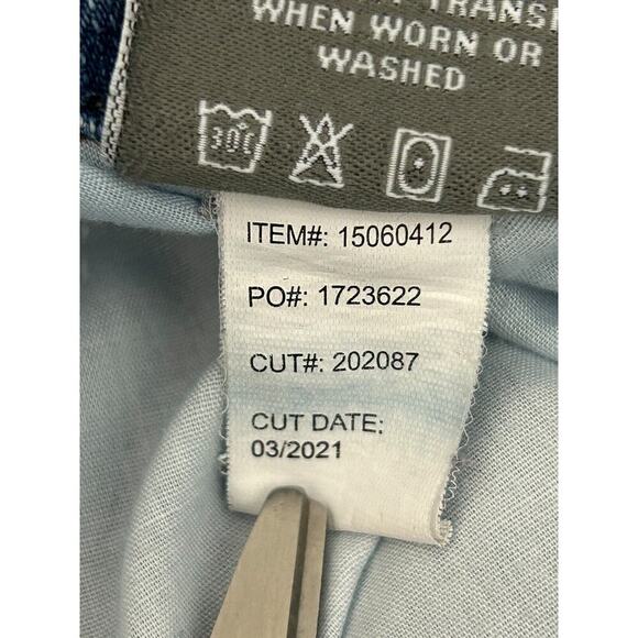 Torrid Denim Shorts Size 20 Exposed Button Fly Medium Wash Cut Off Raw Hem Pinup - Picture 7 of 11